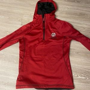 UMass Amherst sweatshirt